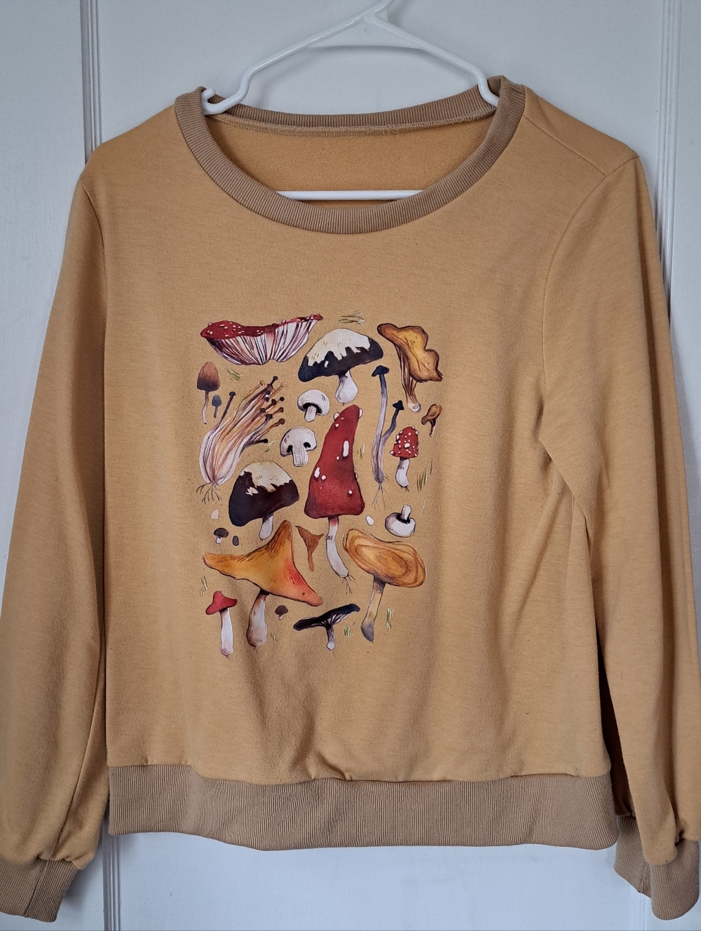 Mushroom Long Sleeve Pale Yellow